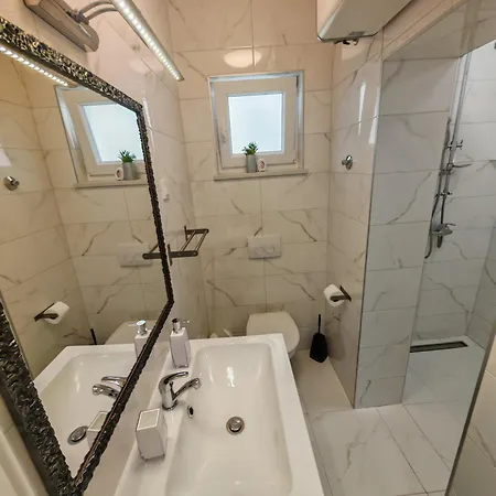 アパート Infinity