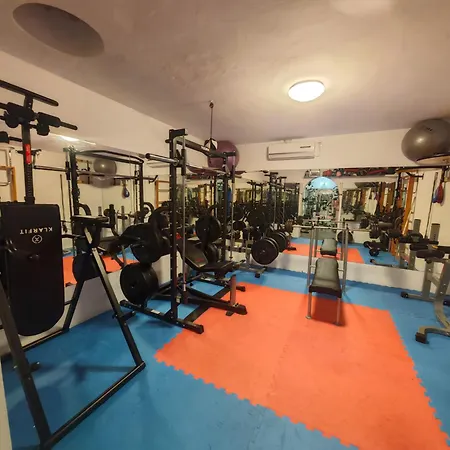 Apartamento Infinity Pinezići