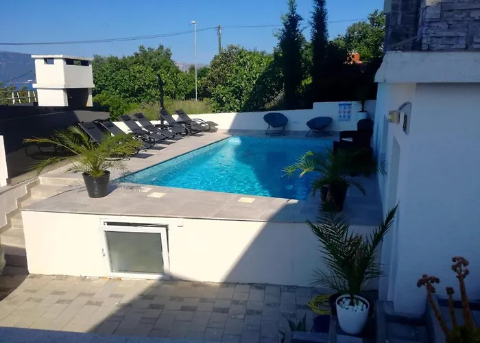 Apartamento Infinity Pinezići