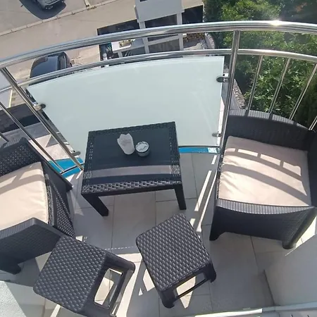 Infinity Apartman
