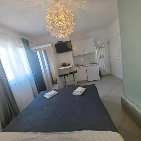 Infinity Apartmán Pinezići